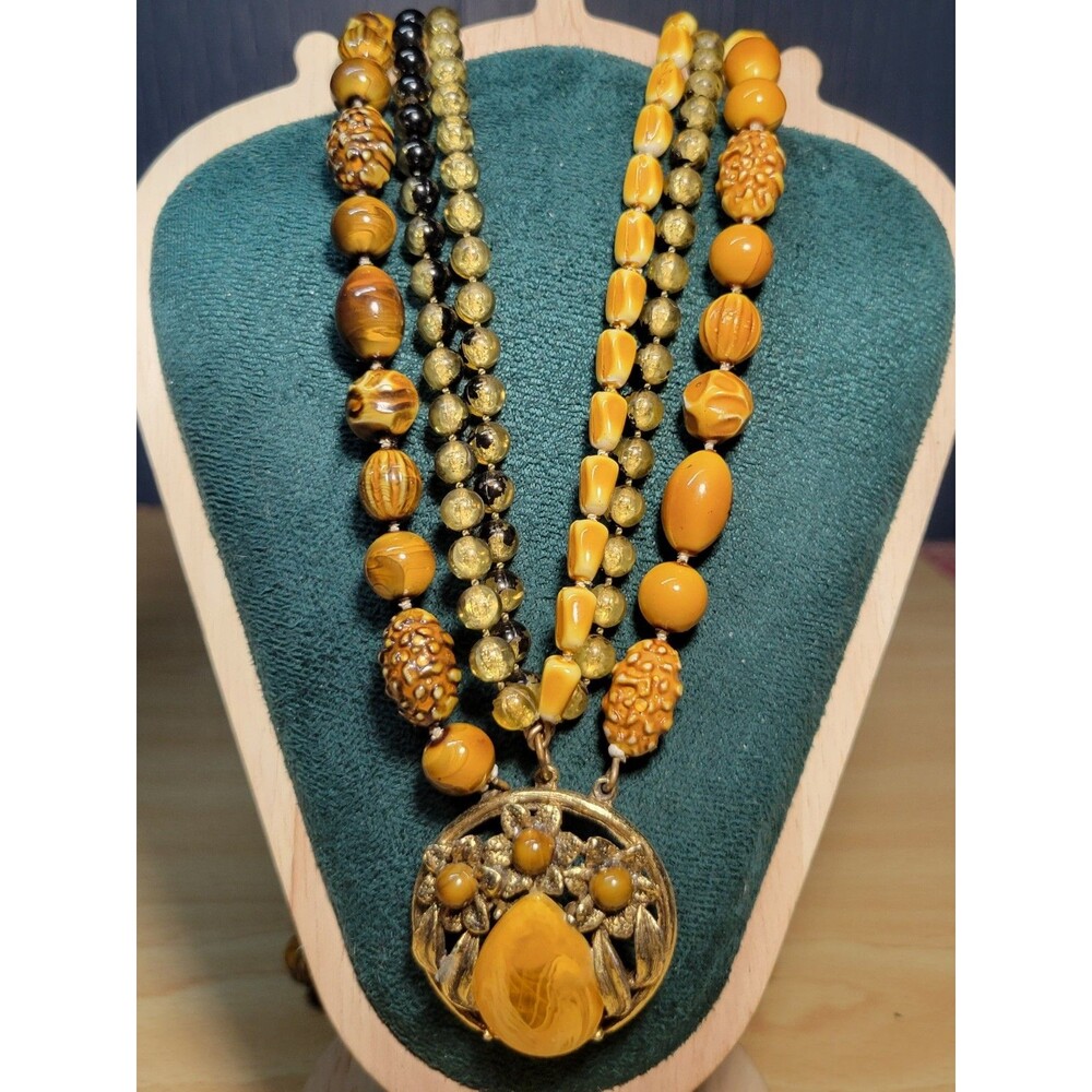 Vintage 1960s Selro Sellini Necklace